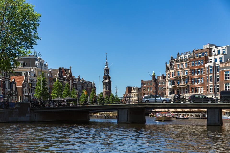 amsterdamin kanaaliristeily ()